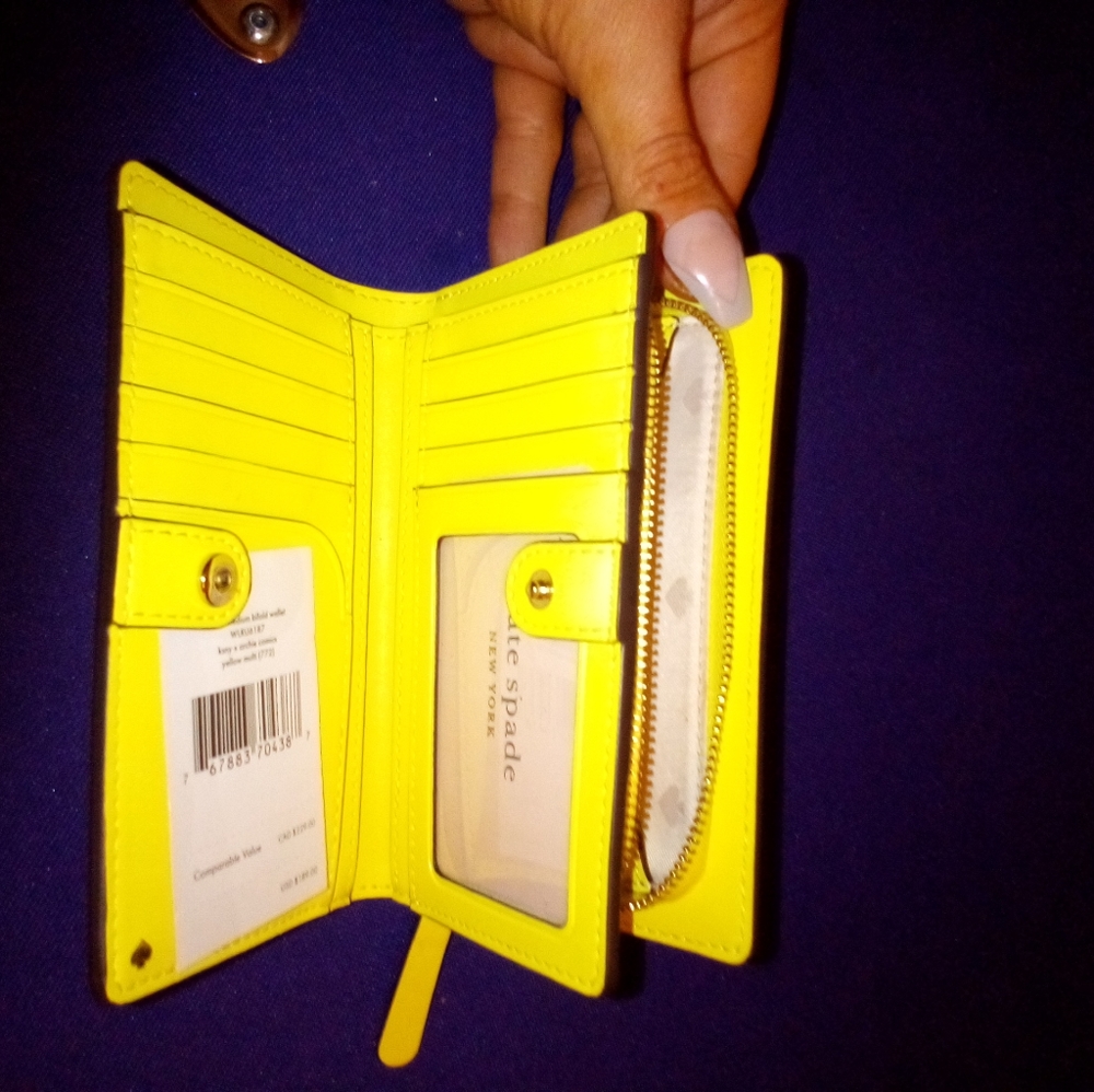 Kate Spade Wallet - Picture 3 of 7